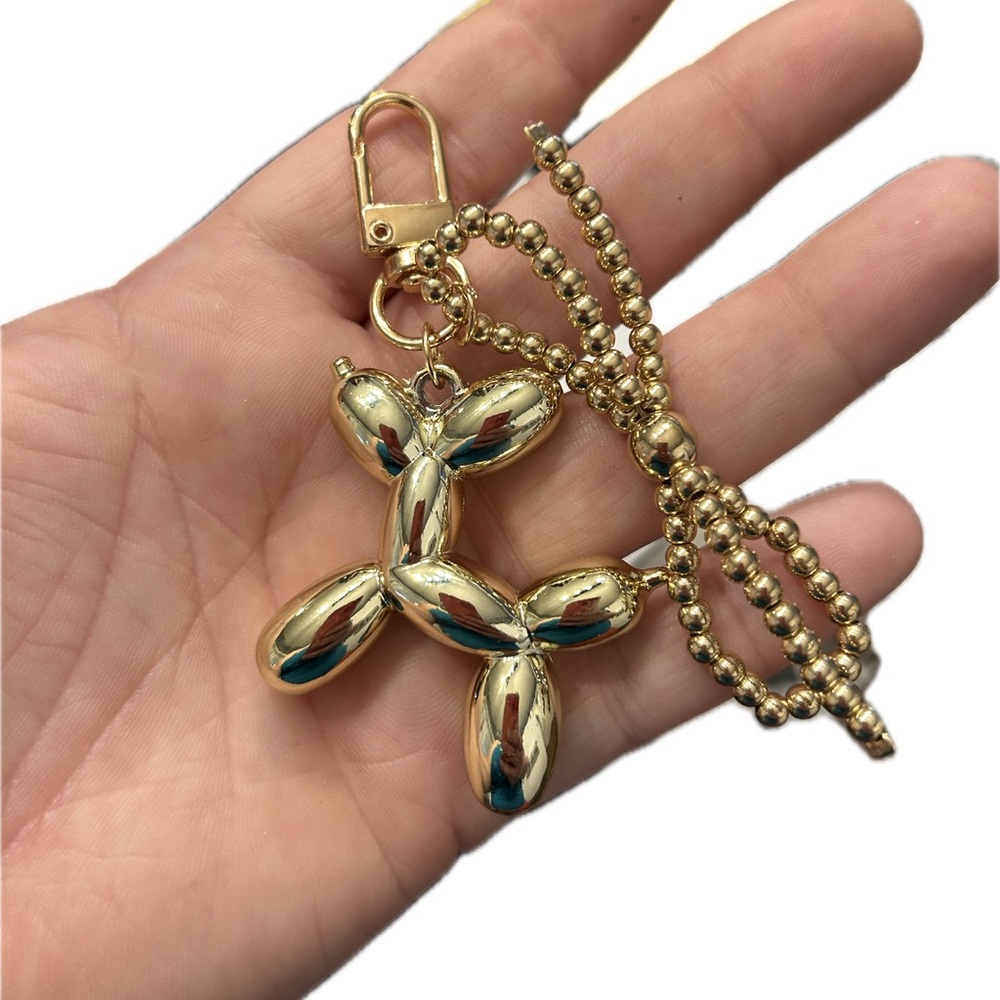 Gold Balloon Dog Keychain